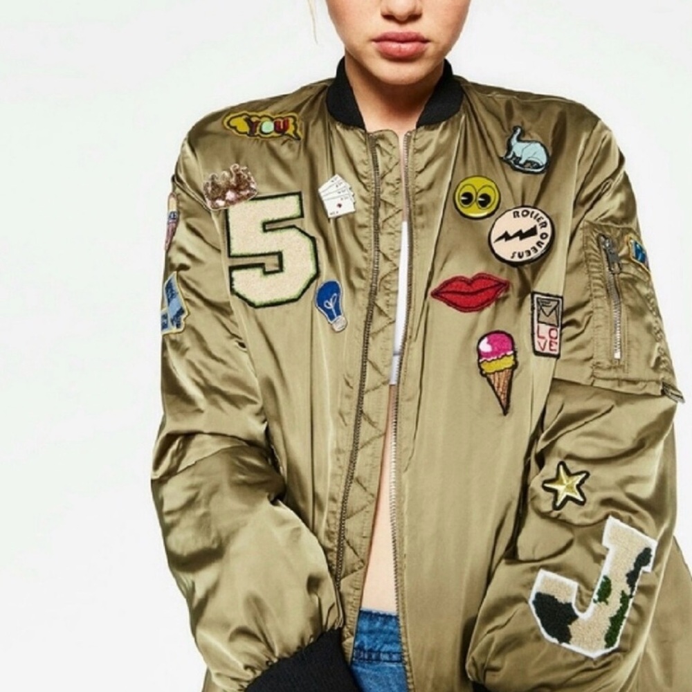 Zara Olive Patch Bomber Jacket Women’s S Statement Novelty Zip - Picture 2 of 6